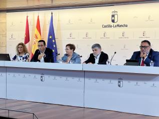 El Gobierno de Castilla-La Mancha inicia la formación de los 48 profesionales que van a reforzar la protección de la infancia y la adolescencia